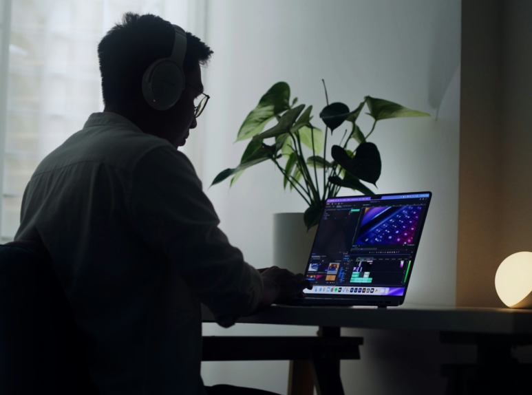 man-on-laptop-ai-and-information